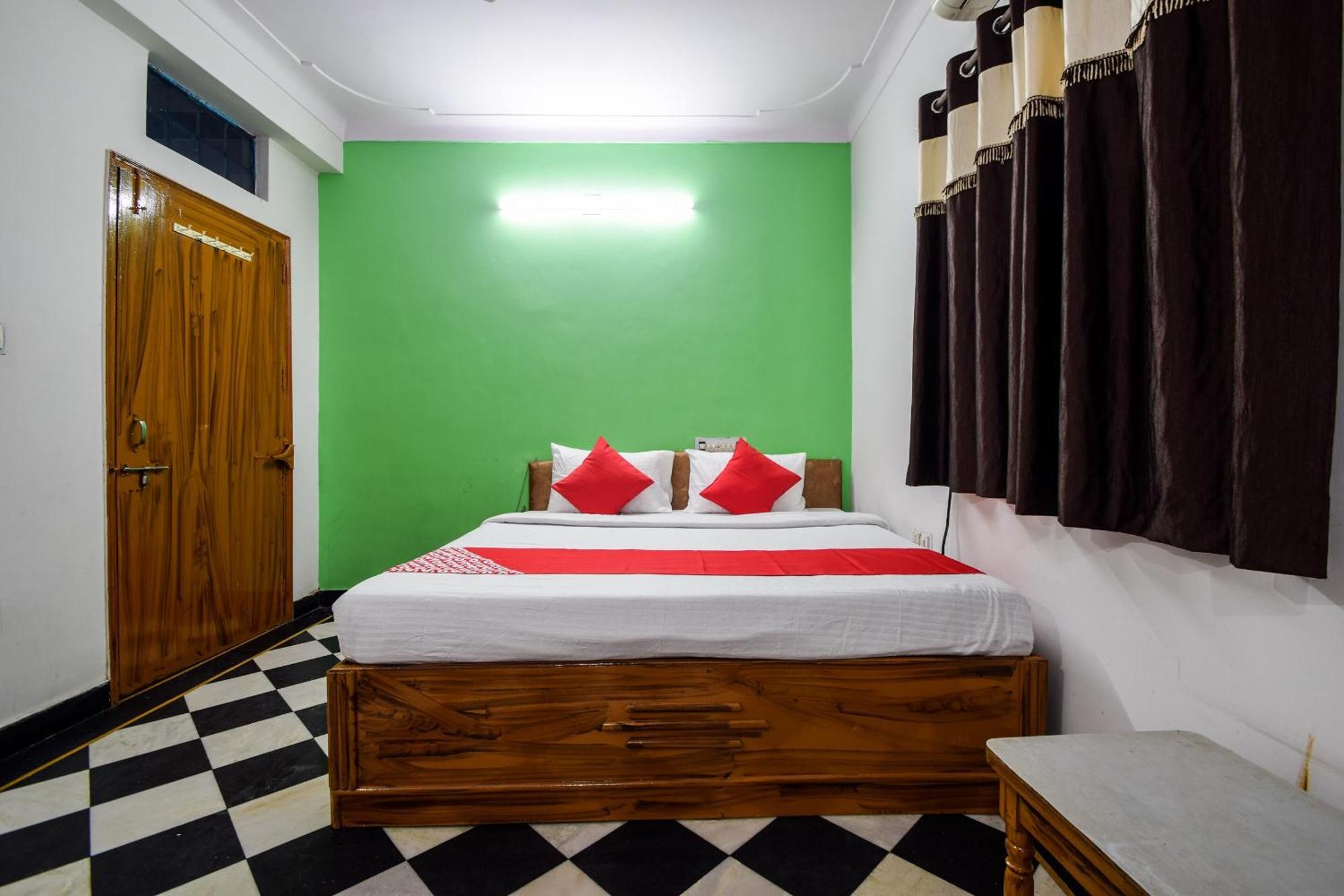 Hotel O Vip Udajpur Exteriér fotografie