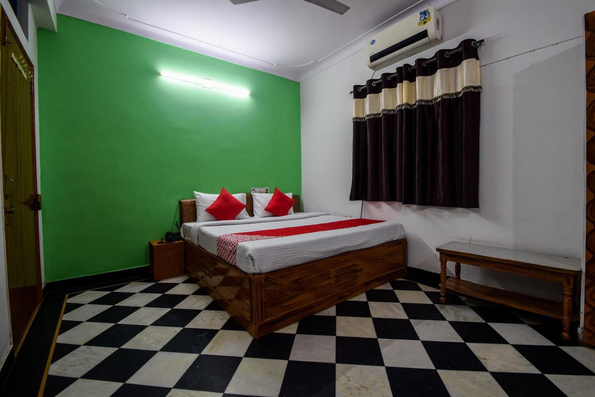 Hotel O Vip Udajpur Exteriér fotografie